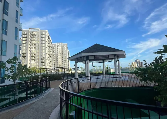 The Mactan Newtown Boulevard Apartment Punta Engano (Mactan)